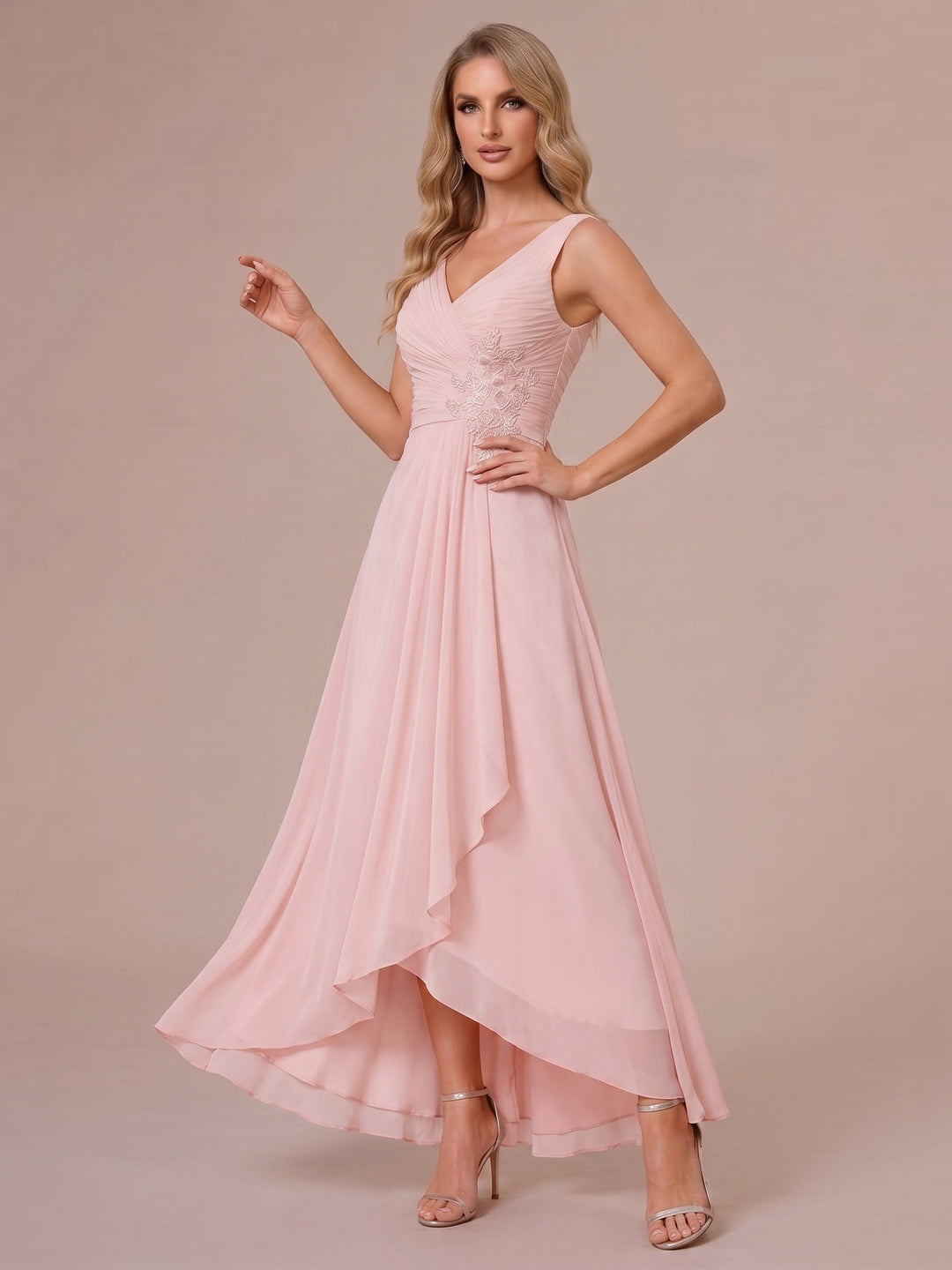 A-Line/Princess Sweetheart Sleeveless Asymmetrical Mother of the Bride Dresses with Appliques &amp; Jacket