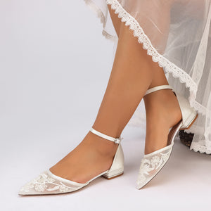 Women's Lace Silk Satin With Ankle Strap Closed Toe Flat Heel Evening Shoes