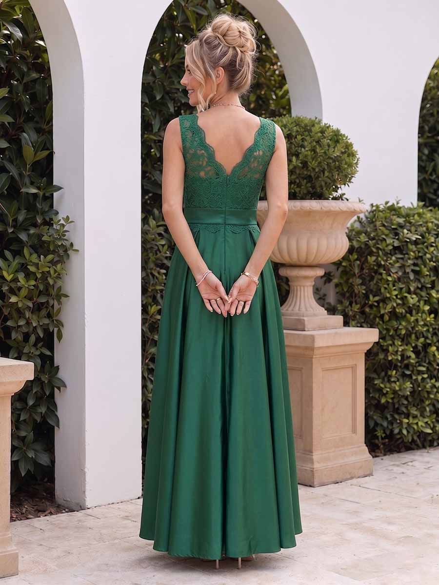 A-Line/Princess V-Neck Satin Applique With Bowknot Floor-Length Bridesmaid Dresses