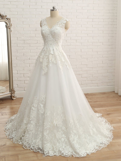 A-Line/Princess V-Neck Sleeveless Applique Tulle Floor-Length Wedding Dresses