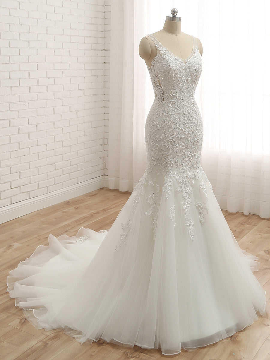 Trumpet/Mermaid V-Neck Sleeveless Applique With Beading Tulle Court Train Wedding Dresses