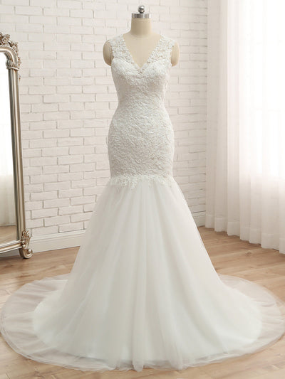 Trumpet/Mermaid V-Neck Sleeveless Applique With Sequin Tulle Court Train Wedding Dresses