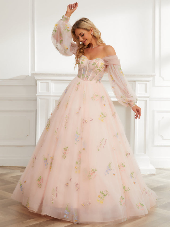 Ball Gown Sweetheart Embroidery Tulle Long Prom Dresses with Detachable Shawl &amp; Sleeves