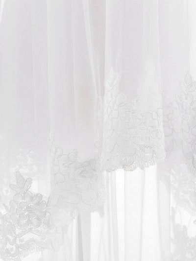Attractive 2 Layer Tulle With Lace Wedding Veils