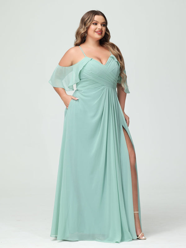 A-Line/Princess Spaghetti Straps Short Sleeves Chiffon Ruched Split Side Plus Size Bridesmaid Dresses with Pockets