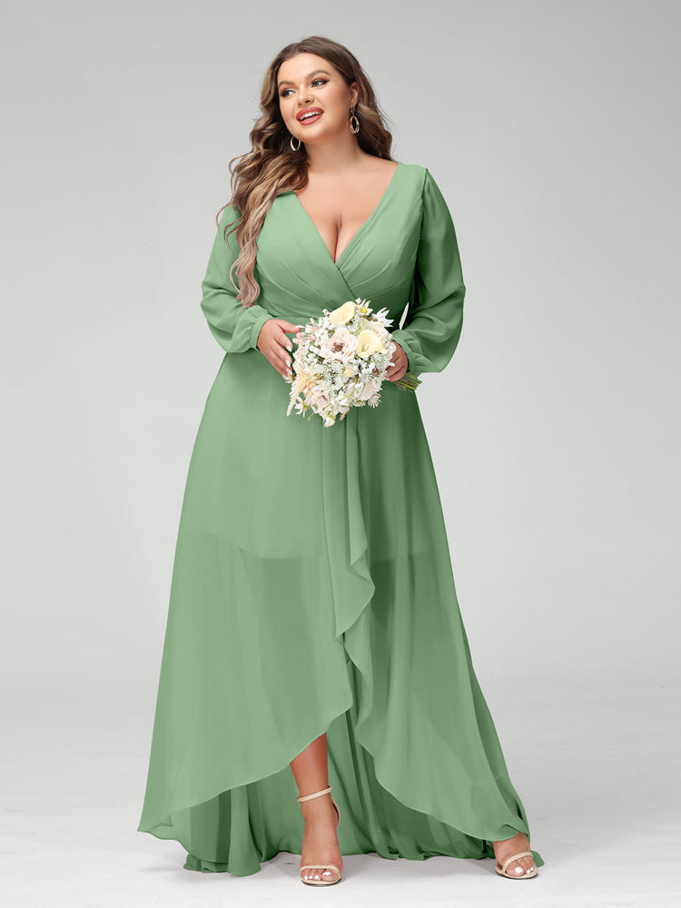 A-Line/Princess Spaghetti Straps Short Sleeves Chiffon Ruched Split Side Plus Size Bridesmaid Dresses with Pockets