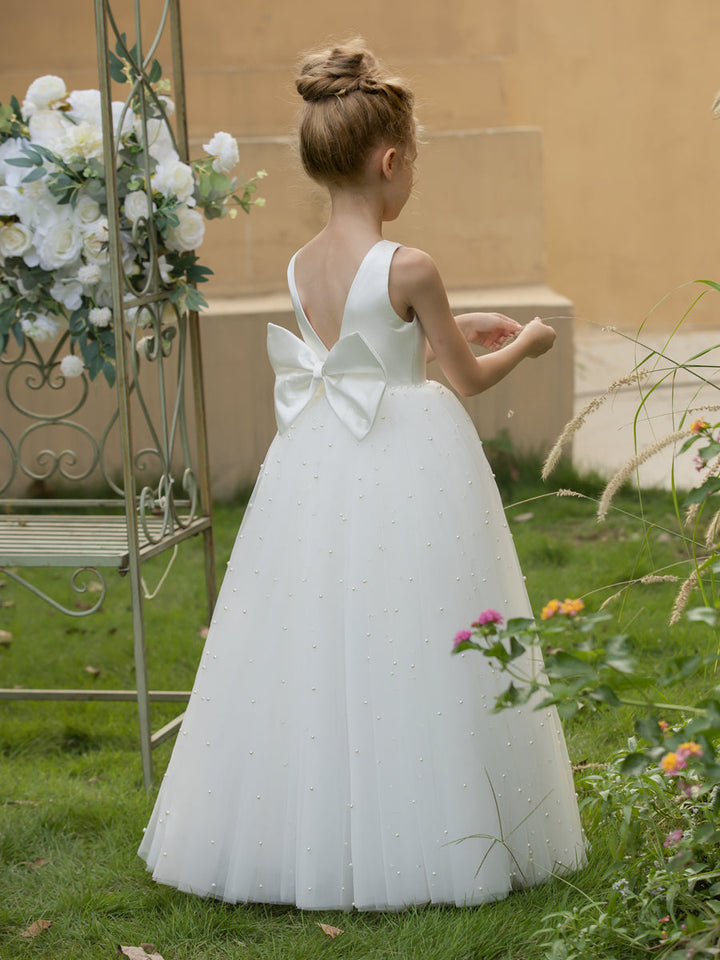 V-Neck Tulle Flower Girl Dresses with Pearls &amp; Satin Bowknot