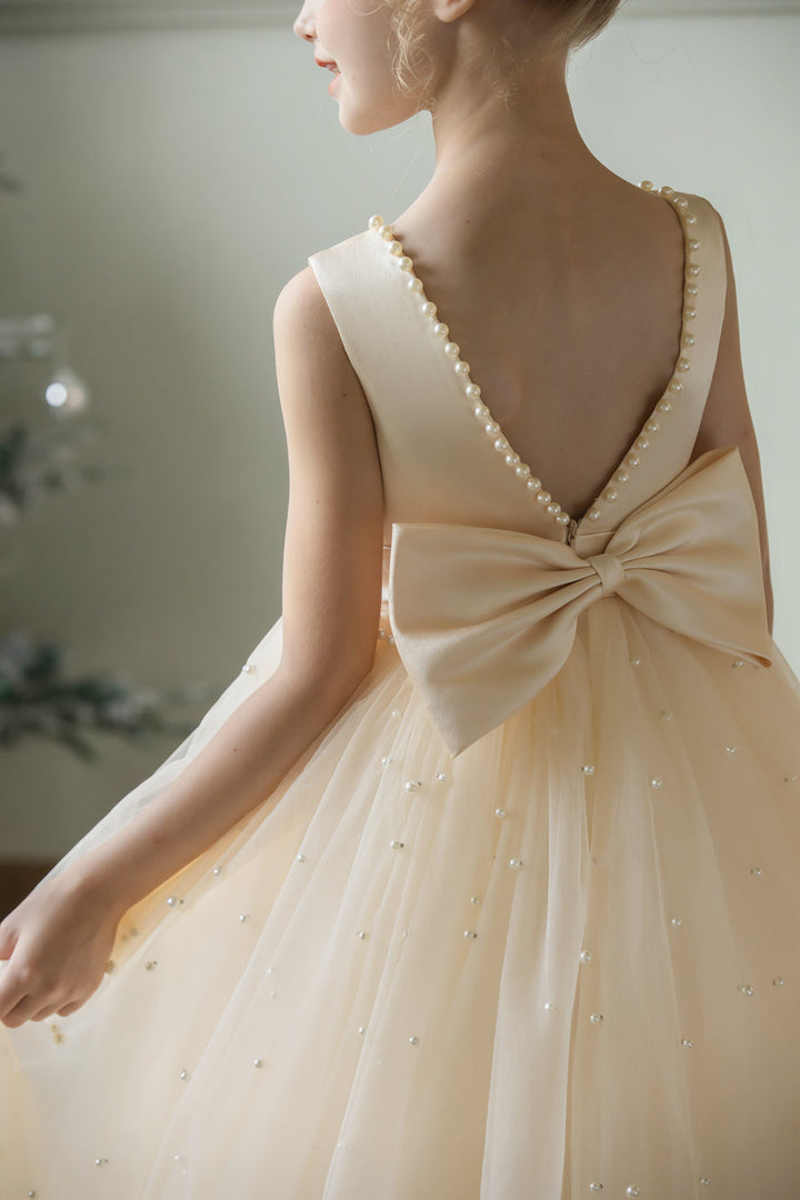 Crew Neck Tulle Flower Girl Dresses with Pearls &amp; Satin Bowknot