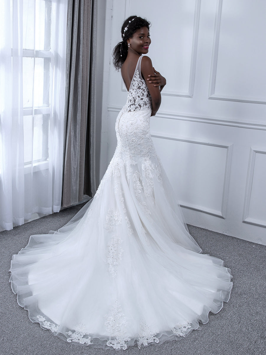 V-Neck Sleeveless Tulle Mermaid Wedding Dresses with Beading Appliques &amp; Sequins