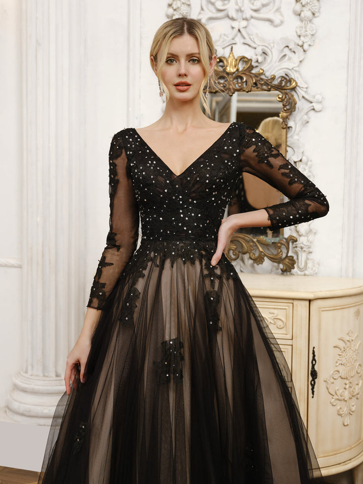 V-Neck Tulle Ball Gown Wedding Dresses with Beading &amp; Appliques