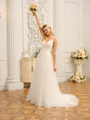 A-Line/Princess Spaghetti Straps Sleeveless Long Wedding Dresses with Appliques & Seuiqns