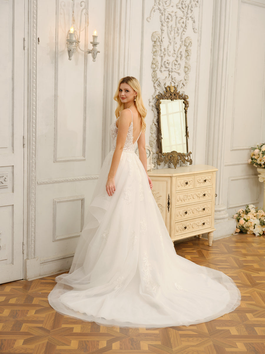 Spaghetti Straps V-Neck Sleeveless Long Wedding Dresses with Appliques & Beading