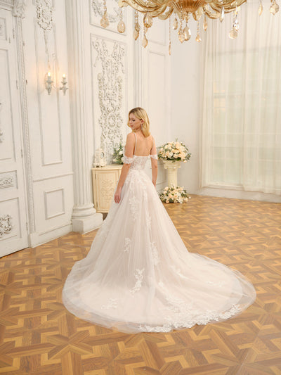Off-the-Shoulder Sleeveless Long Tulle Wedding Dresses with Appliques