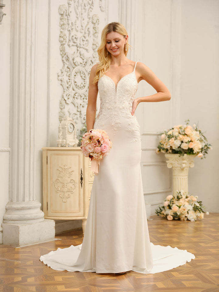 Trumpet/Mermaid Spaghetti Straps Sleeveless Long Wedding Dresses with Appliques &amp; Beading