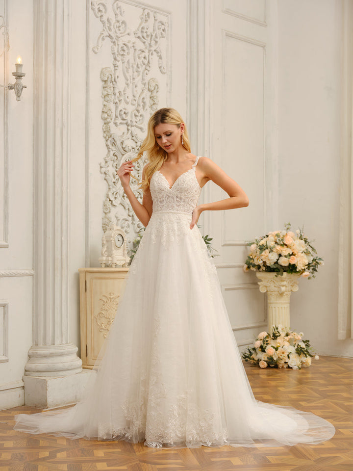 Spaghetti Straps V-Neck Sleeveless Long Wedding Dresses with Appliques &amp; Beading