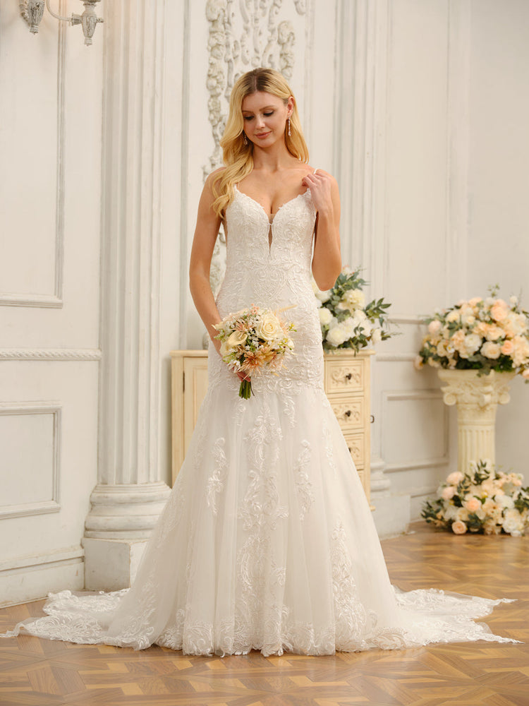 Trumpet Mermaid Spaghetti Straps Sleeveless Long Wedding Dresses with Lavetir
