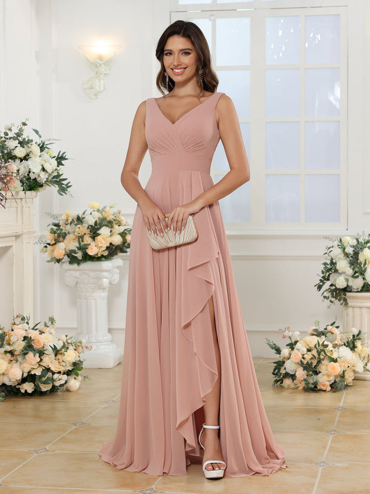 A-Line/Princess V-Neck Long Wedding Party Dresses with Split Side &amp; Pockets